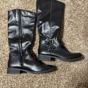 Black Leather Knee-High Boots